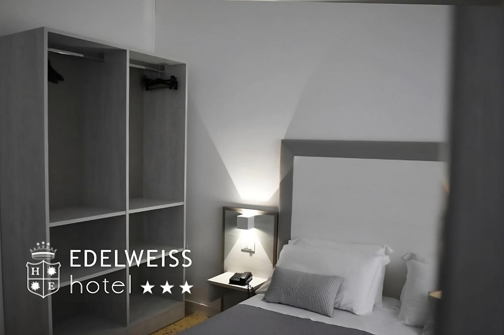 לידו די ג'סולו Hotel Edelweiss מראה חיצוני תמונה